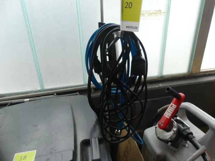 Posten Kabel/Schläuche